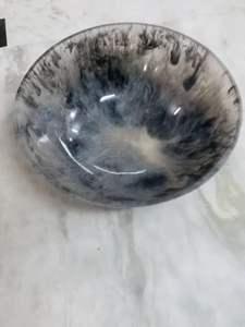 Bol en résine dernier modèle Articles de fête nouvellement conçus et faits à la main Bol en résine élégant hautement poli - Product Image 2