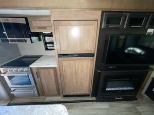 Jayco E-a-g-l-e H-t 27RS d'occasion 2021 - Product Image 3