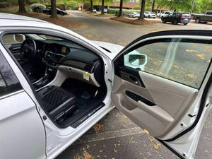 Auto Usado de Calidad a Precio Accesible, Honda Accord Plug-In 2014, Volante a la Izquierda - Product Image 4