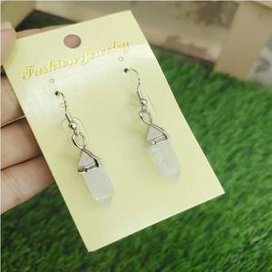 Ensemble de boucles d'oreilles hexagonales à pointe minuscule en quartz clair cristal Bijoux en pierre semi-précieuse à la mode avec pendentif inclus - Product Image 1