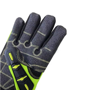 Fabriqué au <span class=keywords><strong>Pakistan</strong></span> Gants d'impact Tpr de haute qualité en cuir et caoutchouc résistants aux chocs Gants noirs/jaunes