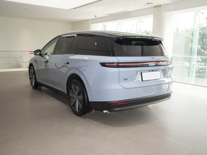 Véhicule électrique à énergie nouvelle Lixiang I8 SUV 2025 avec une autonomie de 720 km, charge rapide, vitesse maximale pour SUV et utilisation automobile - Product Image 3