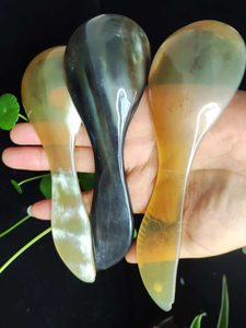 Meilleures ventes : Cuillères en corne faites à la main, designs modernes, couverts jetables de haute qualité pour fêtes, pour sucre et assaisonnement, vente en gros - Product Image 2