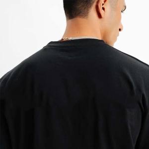 เสื้อยืดพิมพ์โลโก้ตามสั่งสำหรับผู้ชาย จัดส่งรวดเร็ว ระบายอากาศได้ดี ไม่เป็นขุย ผ้าโพลีเอสเตอร์เรียบ แขนสั้น ไซส์ใหญ่ - Product Image 5