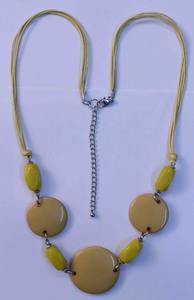 Vintage Style <b>Resin</b> Beaded Handcrafted Pendants for Women and Girls Bridal Fashion <b>Jewellery</b> Necklace with High Fashion - Product Image 4