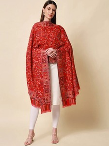 2025 New Design Lightweight Handmade <b>Knitted</b> Pashmina <b>Shawls</b> for Women for Daily Use and Autumn Season for Muslims - Product Image 4