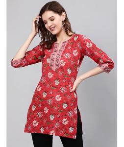 Tops estampados de algodón listos para usar de estilo moderno indio para uso regular y de oficina con tallas grandes disponibles para ropa informal de mujer - Product Image 1