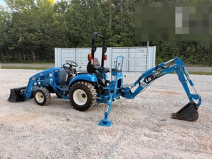 Tractor LS XJ2025H 2024 con potente sistema de retroexcavadora para agricultura profesional - Product Image 5