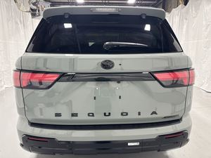 USADO EN BUEN ESTADO Y A UN PRECIO ASEQUIBLE, SEQUOIA PLATINUM 2025, SUV HÍBRIDO DE LUJO 4WD, MOTOR V6 DE 3.4L, TRANSMISIÓN AUTOMÁTICA - Product Image 6