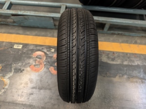 ยางรถยนต์ OEM RWL <span class=keywords><strong>WSW</strong></span> ลายตัวอักษรสีขาวบนด้านข้าง ขนาด 165/65R13 165 65 13 จัดจำหน่ายโดยตรงจากโรงงาน ประสิทธิภาพสูงและราคาดี - Product Image 3