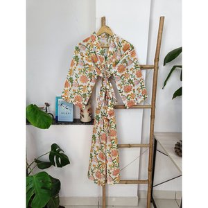 Kimono en coton style bohème, imprimé à la main indien, motif botanique blanc, léger et luxueux, idéal pour la plage en été, paréo de vacances, robe de bain - Product Image 4