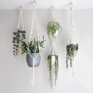 Porte-plante en macramé fait à la main unique Boho Cotton Woven Hanging Planter Accent décoratif pour la maison et le jardin - Product Image 5