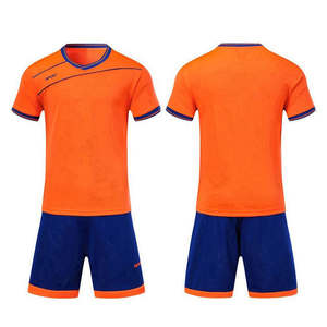 Fabricant OEM d'uniformes de football personnalisés, fournisseur en gros de maillots de football, fournisseur de marques privées, production en gros, tissu à séchage rapide - Product Image 6