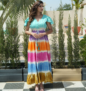 Nouveau lancement 2024 été Boho femmes portent rayonne Multi cravate teinture longue robe - Product Image 1