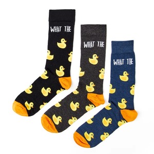 Chaussettes drôles en forme de canard pour femmes et hommes, respirantes, antidérapantes, décontractées, avec citation de canard, 100% coton, marque JUNZU, vente en gros au Vietnam - Product Image 1