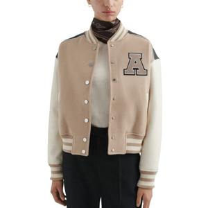 Chaqueta de invierno de piel auténtica con bordado de letras de chenilla personalizada al por mayor, chaqueta de piel auténtica para mujer - Product Image 1