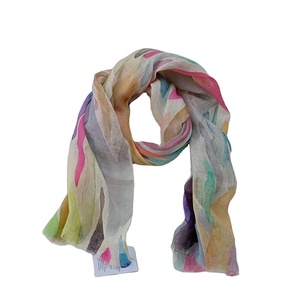 Bufanda de tela tejida de lino Modal con estampado Digital de arcoíris de fabricante indio, diseño de chal de cabeza de Color sólido, precio bajo - Product Image 1