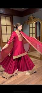 Conjunto de secuencia bordada elegante de seda satinada Natural pura de diseñador estilo moderno para fiestas bodas Diwali - Product Image 4