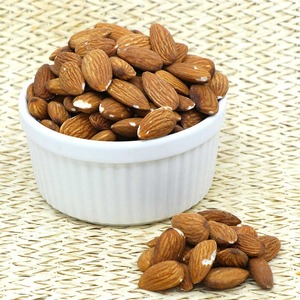 Offre limitée : Amandes, goût naturel, texture fraîche et croustillante, collation saine, riche en nutriments, parfaites pour les repas et les desserts - Product Image 4