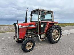 รถไถเดินตาม Massey Ferguson 575 ขับเคลื่อน 4 ล้อ พร้อมปั๊มเกียร์ 40 แรงม้า และชุดเกียร์หลัก - Product Image 4
