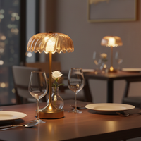 Lampe de table en verre avec base en métal luxueuse, sans fil, commande tactile, portable, rechargeable, lampe de bureau LED décorative pour restaurant