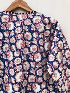 Veste matelassée en coton imprimé bloc à la main avec décoration en cristal tenue quotidienne et tenue de fête pour petite amie taille XL longueur courte - Product Image 4