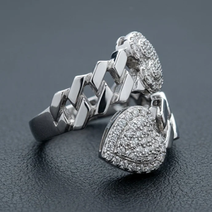 Anillo de doble cabeza de serpiente con incrustaciones de circonitas en oro blanco para hombre, joyería de moda de lujo y estilo audaz. - Product Image 1