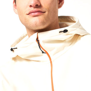 Sweat à capuche d'hiver en tissu doux 100% polyester de haute qualité, mélange de coton, couleur unie, manches longues, avec design personnalisé, teinture unie - Product Image 3