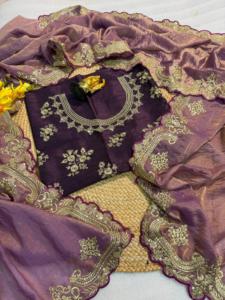 ชุดส่าหรีผ้าซาตินสำหรับเจ้าสาวชุดแต่งกายสำหรับงานแต่งงานเสื้อแฟนซีสุดพิเศษจากนักออกแบบชาวอินเดีย - Product Image 2