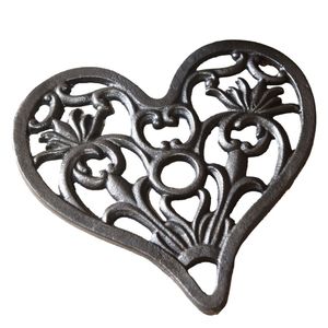 Luxury Metal <b>Trivet</b> For High End <b>Kitchen</b> Decor Offering Elegant Metal Craft And Reliable Heat Resistance - Product Image 5
