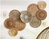 Sets de table ronds en rotin tressé, écologiques et minimalistes, avec couleur et taille personnalisables pour la maison, l'hôtel et la restauration