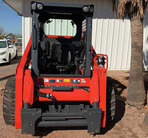 Cargadora Compacta Kubota SSV75 con Poco Uso, 74HP, con Sistema Hidráulico Auxiliar, Certificación CE y EPA, Equipo de Construcción - Product Image 3