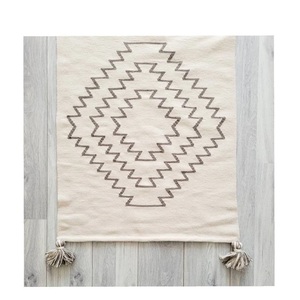 Alfombra Kilim de algodón hecha a mano con borlas, técnica Jacquard, patrón a cuadros para el hogar, sala de estar, alfombrillas de baño, proveedor directo de India - Product Image 3