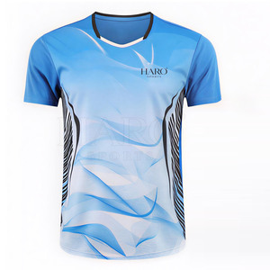 Uniforme de voleibol ligero hecho con tecnología avanzada de gestión de la humedad para ayudar a mantenerse seco y concentrado - Product Image 3