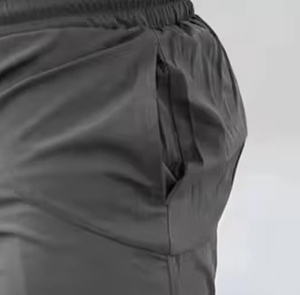 Pantalones Cortos Deportivos Personalizados de Alta Calidad para Hombre, Color Rojo Sólido, Cintura con Cordón Ajustable, Secado Rápido, Elásticos, Cómodos para Entrenamiento Deportivo - Product Image 6