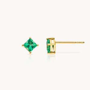 ต่างหูทองคำรีไซเคิล 14k ทรงเจ้าหญิงคลารา ประดับมรกต VEYNOU น้ำหนัก 0.50ct.-1ct. ของขวัญงานแต่งงานระดับความใสระดับ AAAA - Product Image 2