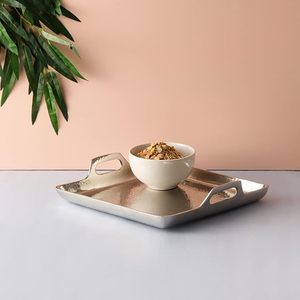 Plateau martelé en aluminium argenté de vente chaude pour l'hôtel de restaurant à la maison au meilleur prix de l'Inde - Product Image 2