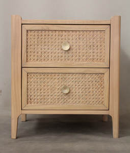 Bella Bedroom Collection Table de chevet en bois à 2 tiroirs Meubles de chambre durables avec finition intemporelle et élégante - Product Image 4