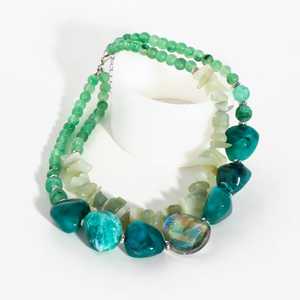 Collar Geométrico Contemporáneo de Plástico para Mujer con Detalles de Vidrio Orgánico y Estilo Clásico - Product Image 5