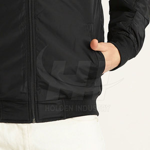 Chaqueta Bomber de Estilo Clásico, Chaqueta Bomber Urbana, Chaqueta Bomber de Diseño Simple en Venta - Product Image 4