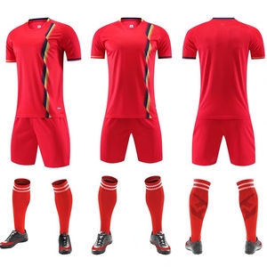 Conjuntos de uniformes de árbitro de fútbol, camiseta de fútbol de poliéster, conjuntos de uniformes de fútbol transpirables para hombres y adultos, multicolor 2021 - Product Image 4