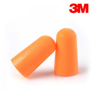 3M 1100 Tapones para los oídos desechables de espuma de poliuretano Forma de bala Push-In Protección contra el ruido suave e hipoalergénico - Product Image 1