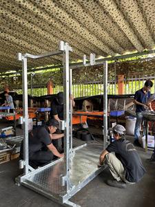 Caja para Vacas LIPHOCO LIP0024 de Acero Galvanizado, Fabricada en Vietnam, Certificación ISO 9001 y 1400, Fabricación OEM para Alojamiento de Vacas - Product Image 4