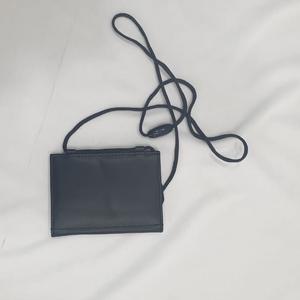 ADORA Porte-cartes d'identité durable en cuir véritable de haute qualité avec design et logo personnalisables - Product Image 3