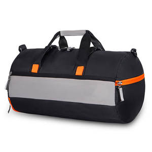 Bolsa de lona de gran capacidad diseñada para ropa, zapatos, equipo y accesorios, ideal para viajes, deportes y entrenamiento. - Product Image 1