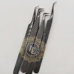 Pinzas de extensión de pestañas con revestimiento de Plasma negro hechas a mano, pinzas de pestañas de acero inoxidable con mango suave, mano de etiqueta privada - Product Image 6