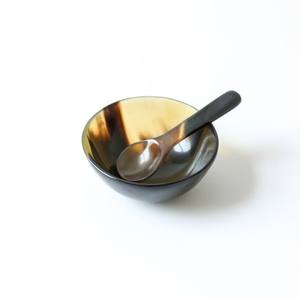 Bol artisanal en corne de vache/bœuf/buffle, design écologique personnalisé, pour servir des fruits, des salades, à la maison, au restaurant, pour les mariages - Product Image 3