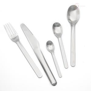 Juego de Cubiertos Modernos Ecológicos de Calibre Grueso para Restaurante y Cenas de Fiesta |   Cubiertos de Acero Inoxidable Duraderos - Product Image 6