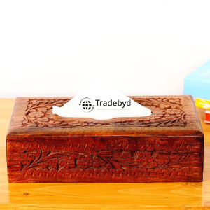Caja de Pañuelos y Soporte de Madera Premium con Patrón Floral Tallado a Mano para Interiores de Lujo Tradebyd - Product Image 1