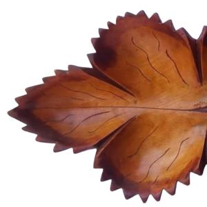Plateau et assiette à chocolat en bois en forme de feuille, taille personnalisée de qualité supérieure, parfaite pour les événements de mariage, vaisselle élégante - Product Image 1